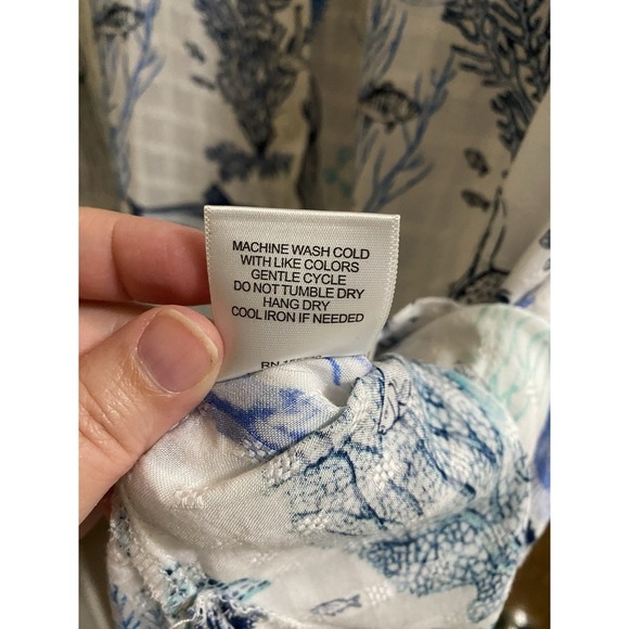 Jane + Delancey White Blue Sea Life Print Short Sleeve Button Blouse L Light - Picture 9 of 13